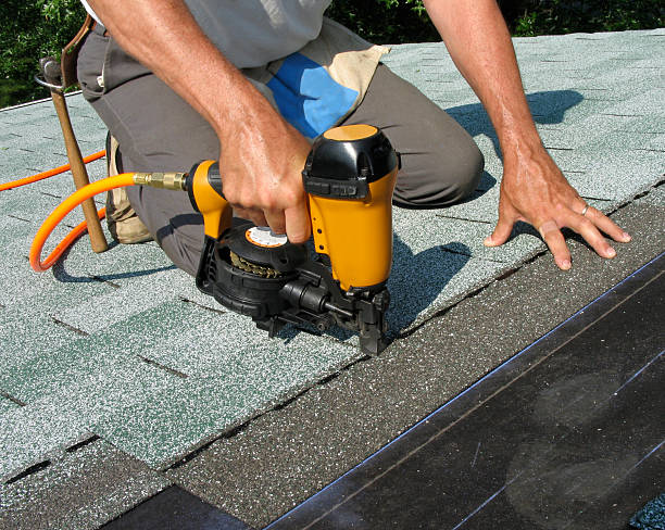 Roof Gutter Cleaning in Esparto, CA